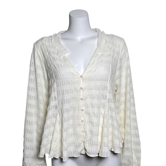 Anthropologie Tops - By Anthropologie Long Sleeve Button Front Textured Blouse Womens Size L Ivory